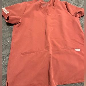 FIGS XL Casma dark Cherry